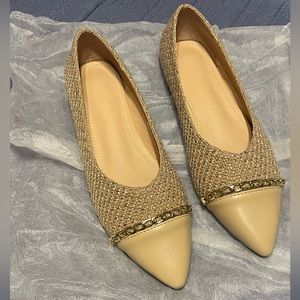 🆕 Tweed Faux Leather Cap Toe Gold Chain Trim